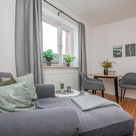 Fewo1846 - Kommood - Zentral Gelegenes Studio-Apartment Mit Balkon Im Hochparterre Flensburg Exterior photo
